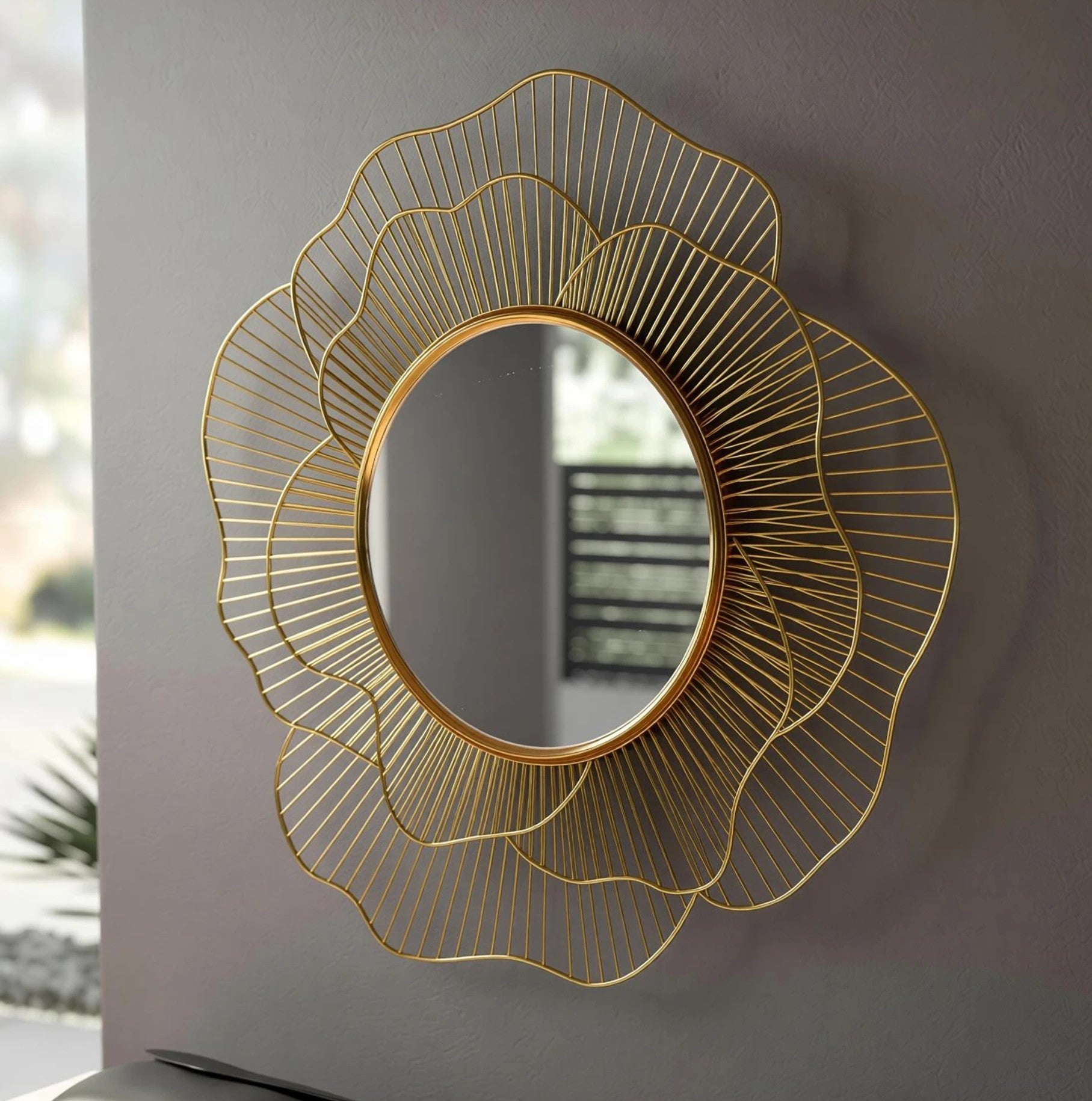 Handcrafted Bloom & Reflect Decorative Mirror